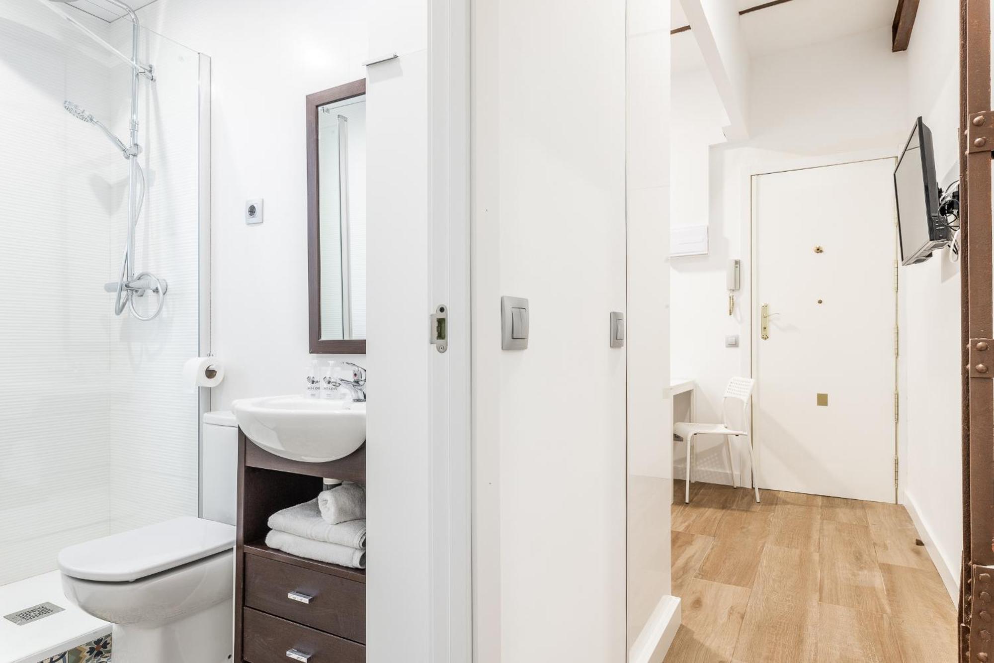 Ferienwohnung Waou Madrid Centro III - Alquiler Corta Duracion Exterior foto