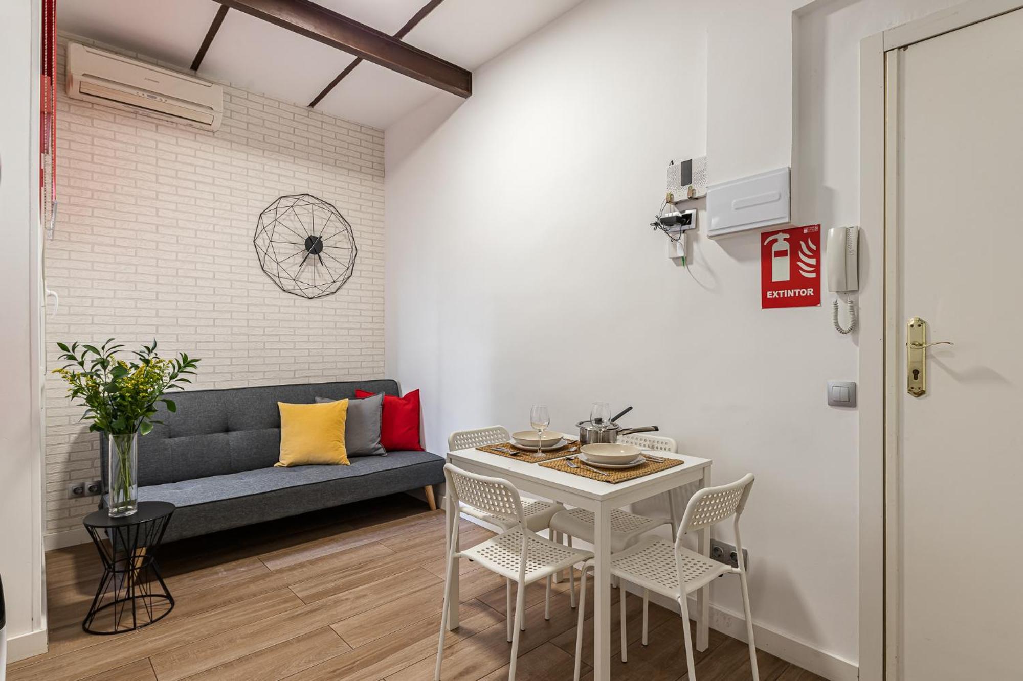 Ferienwohnung Waou Madrid Centro III - Alquiler Corta Duracion Exterior foto